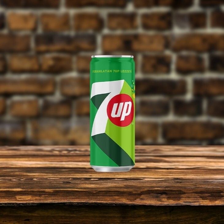 7Up (330 ml)