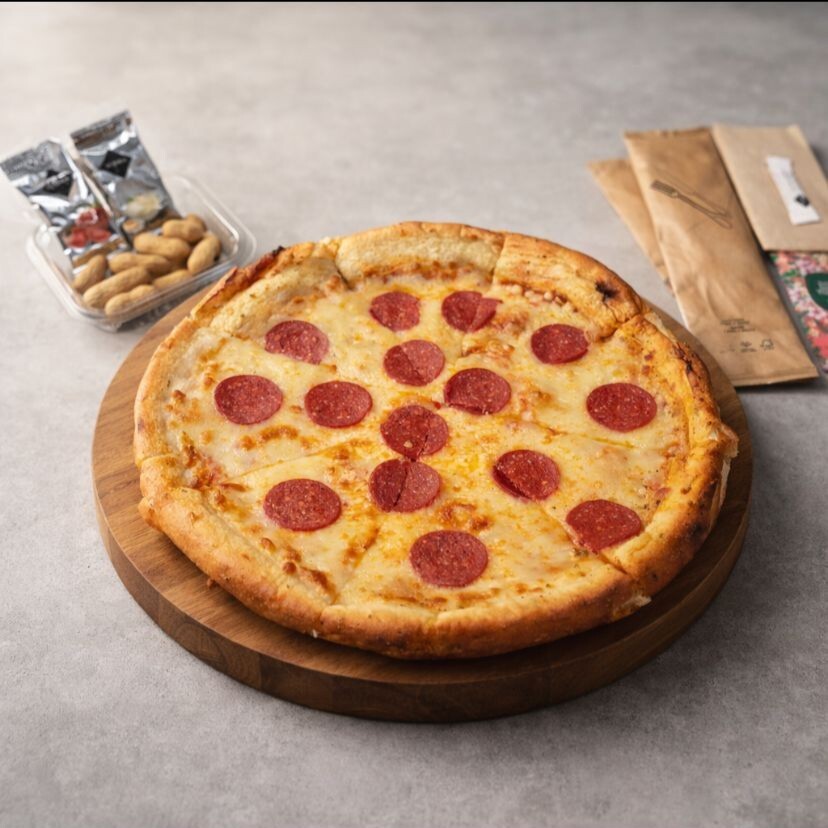 Napoli Usülü Artizan Sucuklu Pizza (30cm)