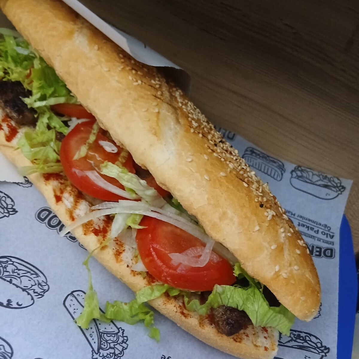 Tam Ekmek Arası Izgara Köfte