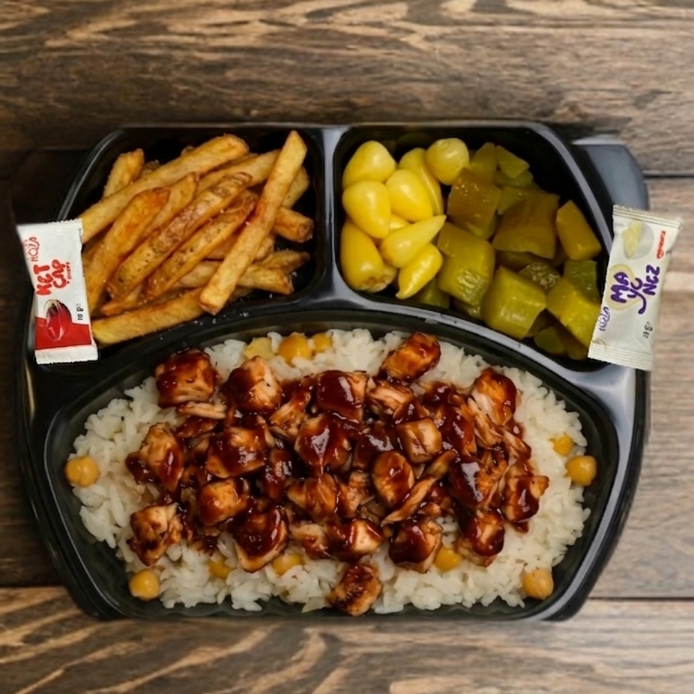 Barbekü Tavuklu Nohutlu Pilav (350 gr)