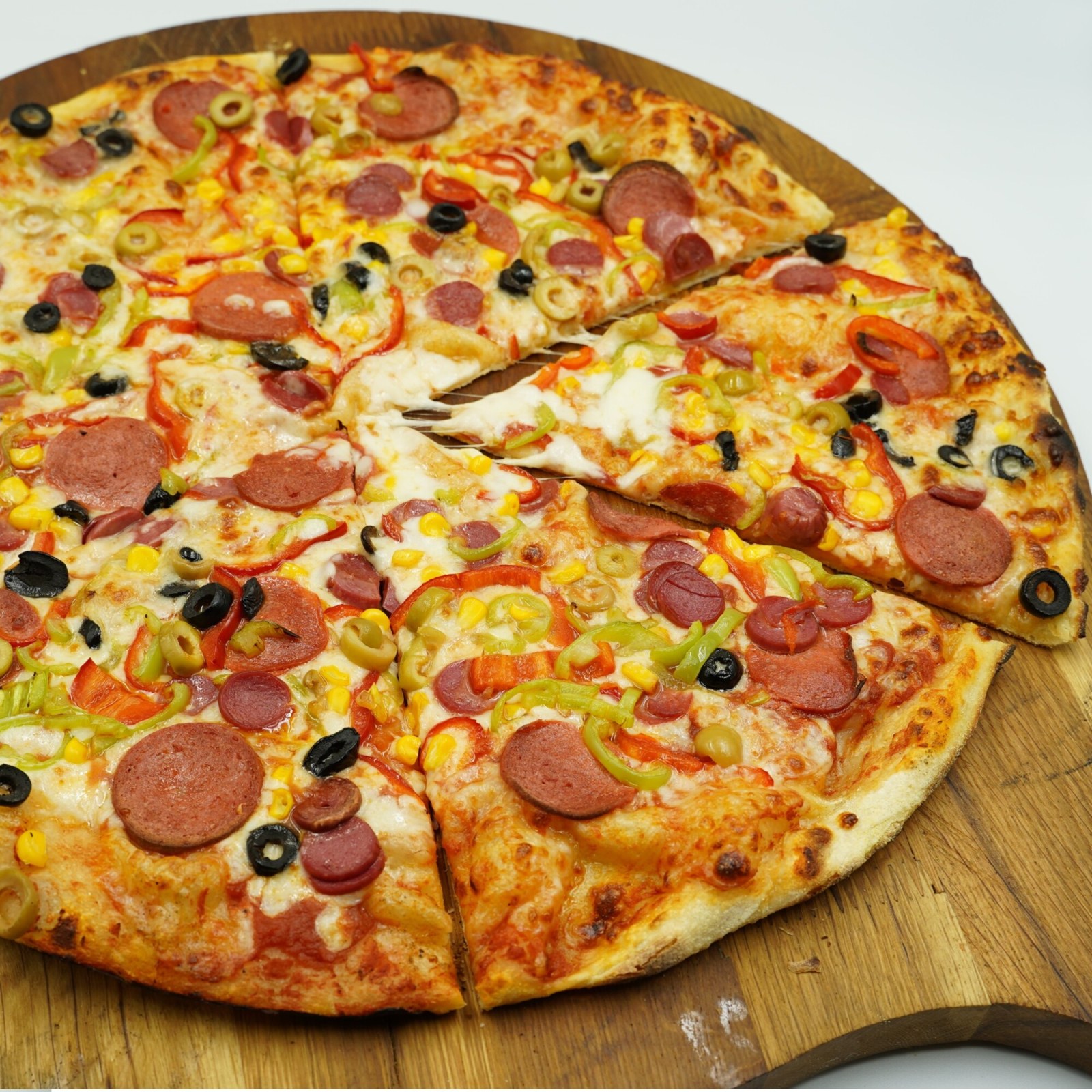 Karışık Pizza (Orta Boy)