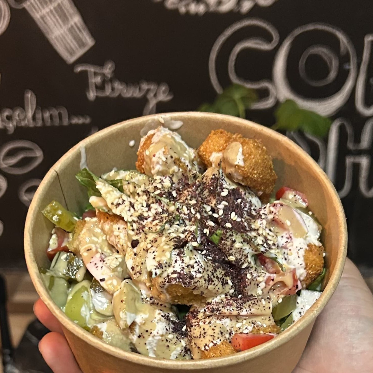 Falafel Salatası (Kova)