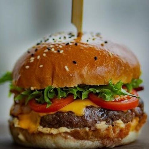 Cheeseburger MENÜ