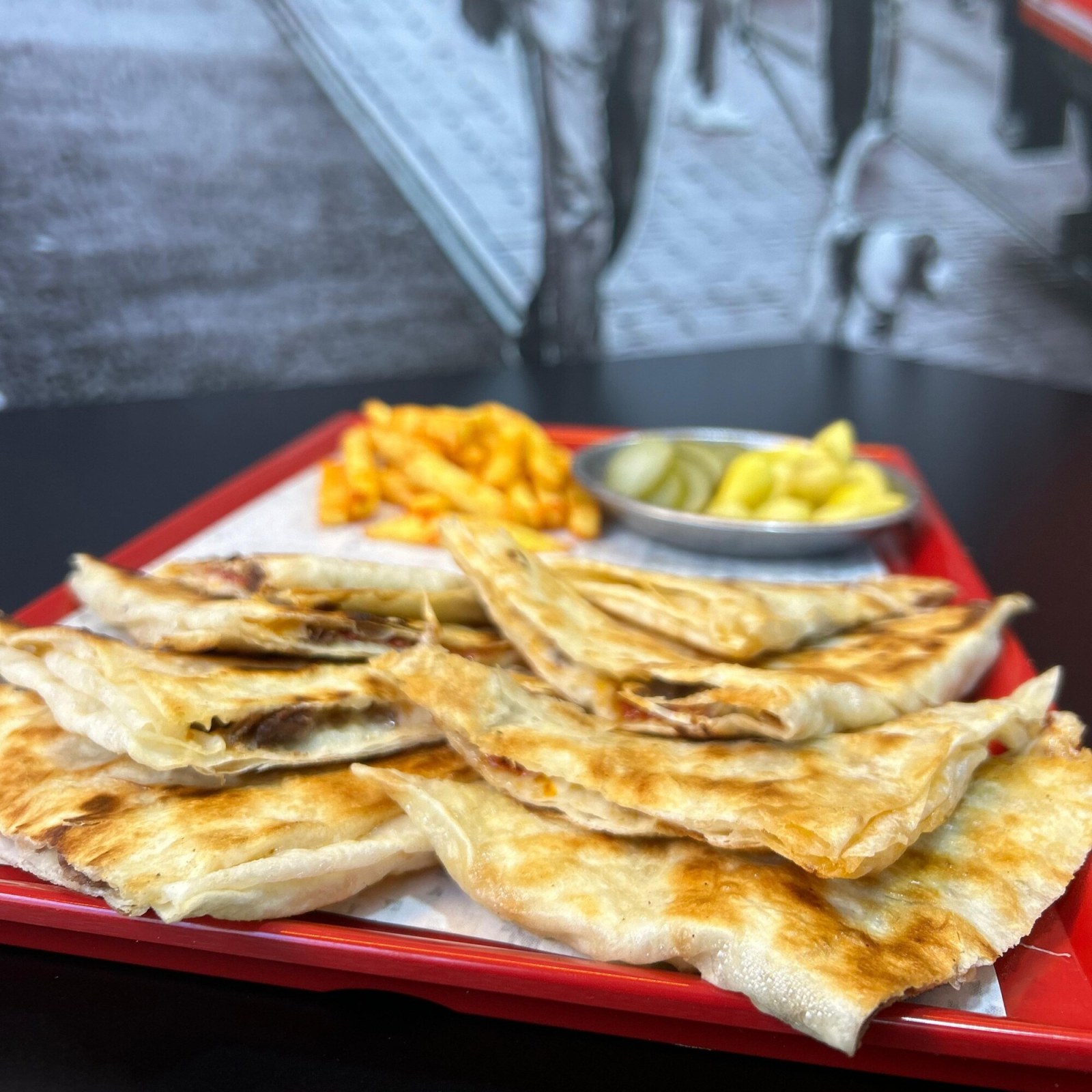 Sucuklu Yumurtalı Gözleme