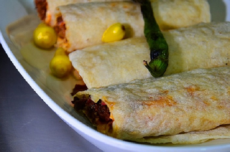 Kaşarlı Et Döner Dürüm