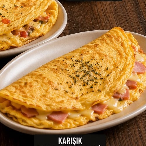 Karışık Omlet (Sucuk, Kaşar, Beyaz Peynir)