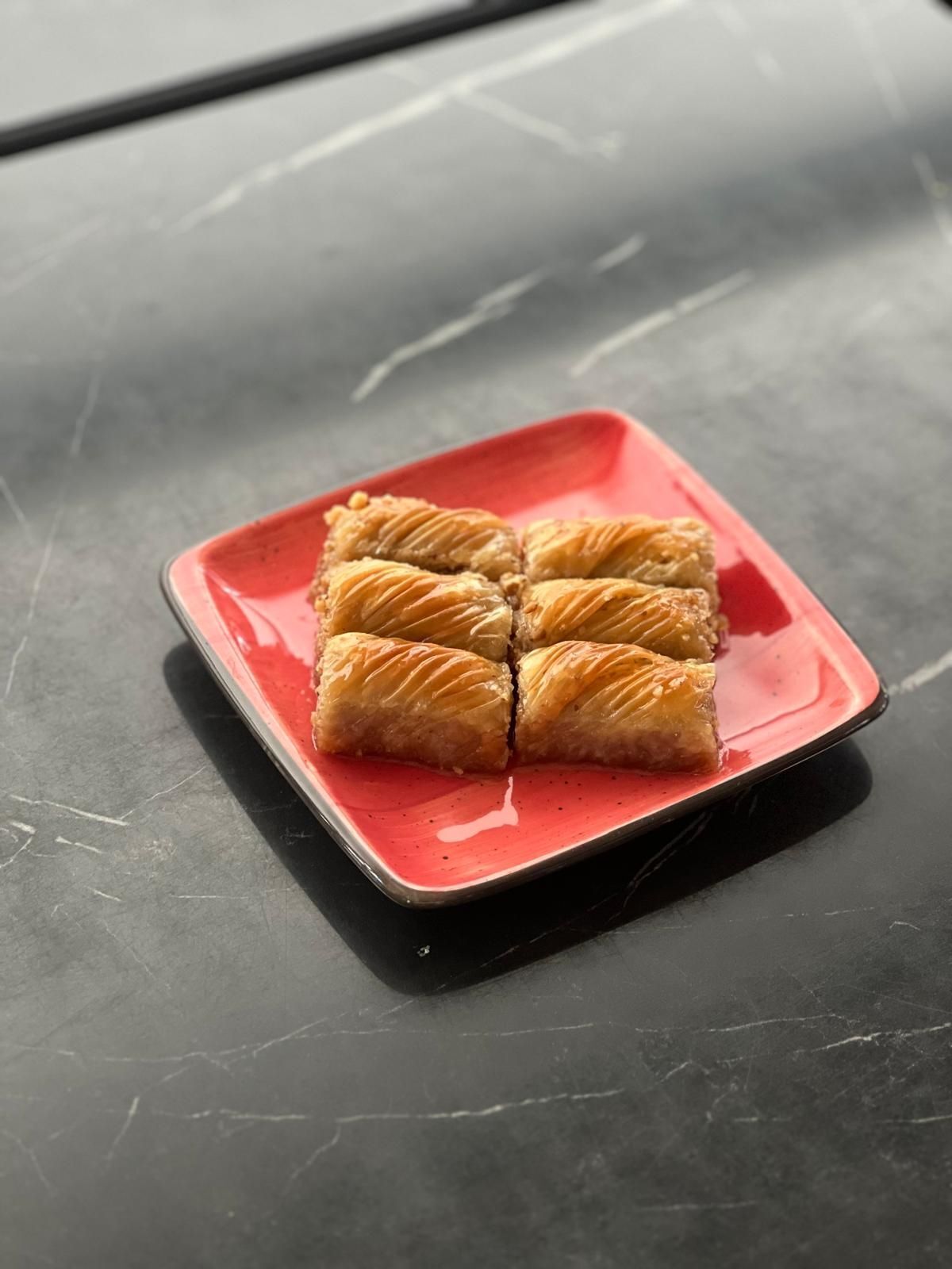 Cevizli Baklava