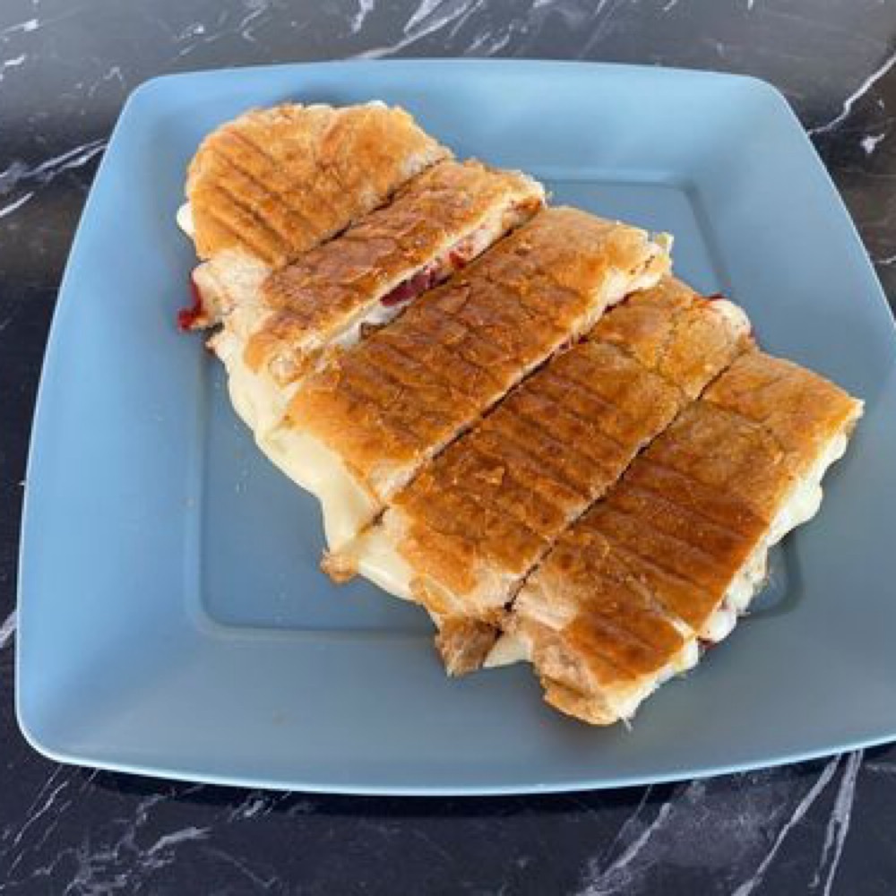 SANAYİ TOST YARIM KARIŞIK