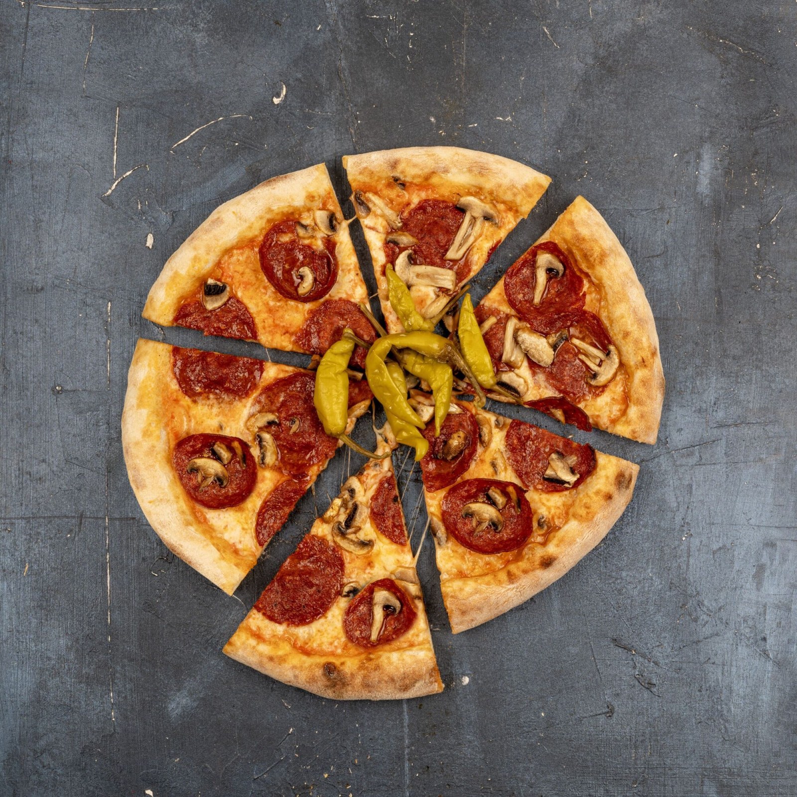 Sucuklu Pizza