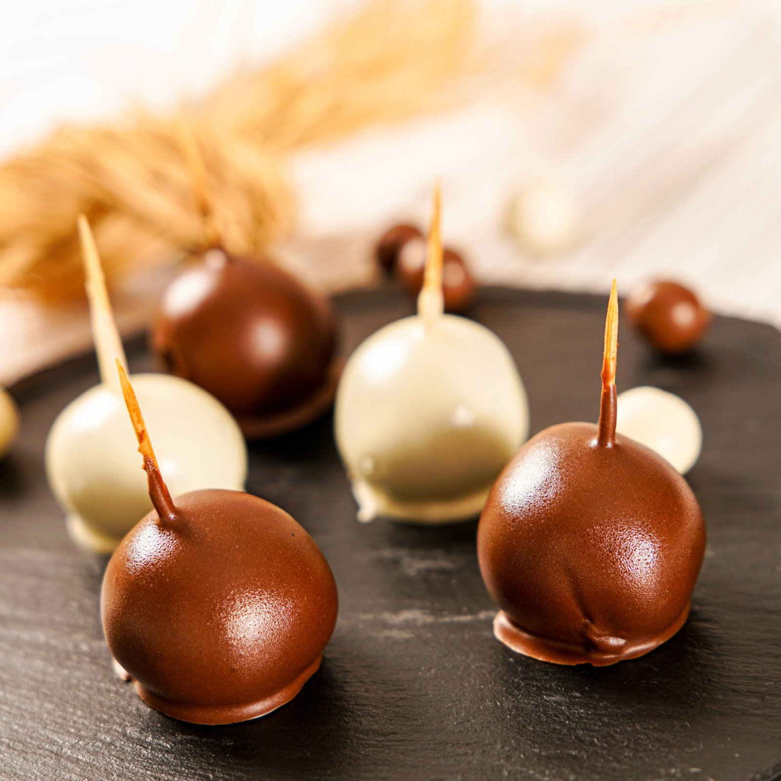 Çikolata Kaplı Mini Lezzet Topları (500 gr)