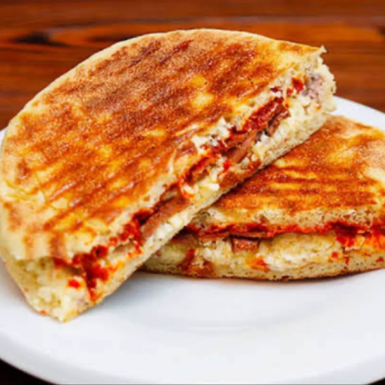 Bazlama Tost Karışık+1 Lt CocaCola(Bedava)