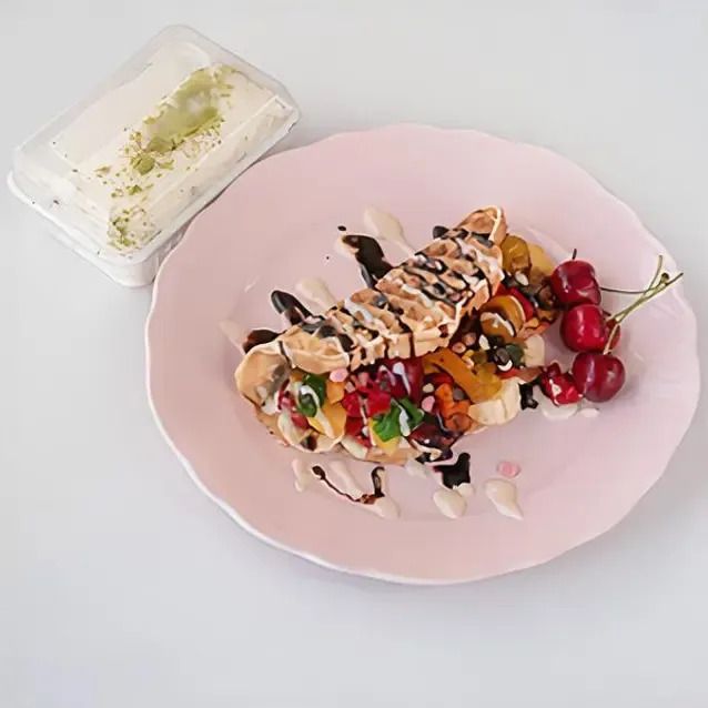 Sandviç Waffle & Sade Maraş Dondurma (250 gr.)