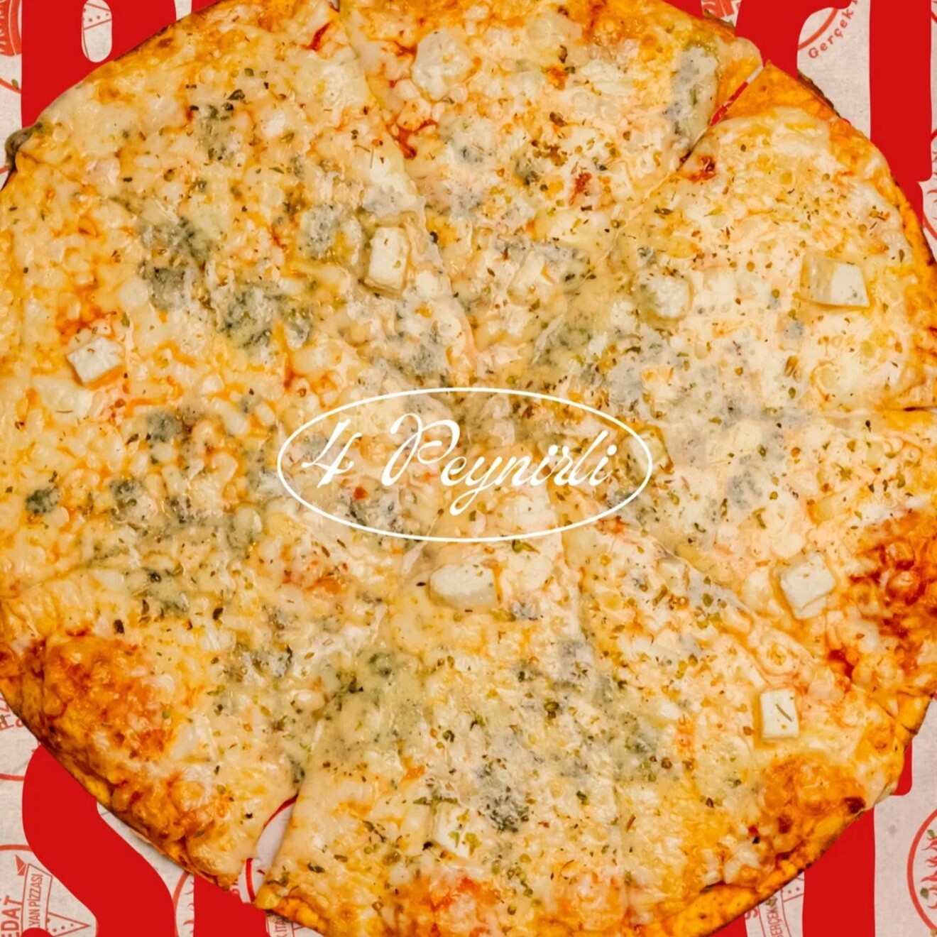 4 Peynirli Pizza