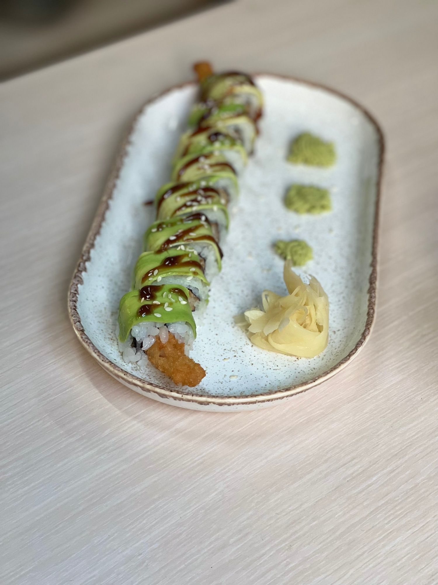 Green Sushi Roll (8 Pcs.)