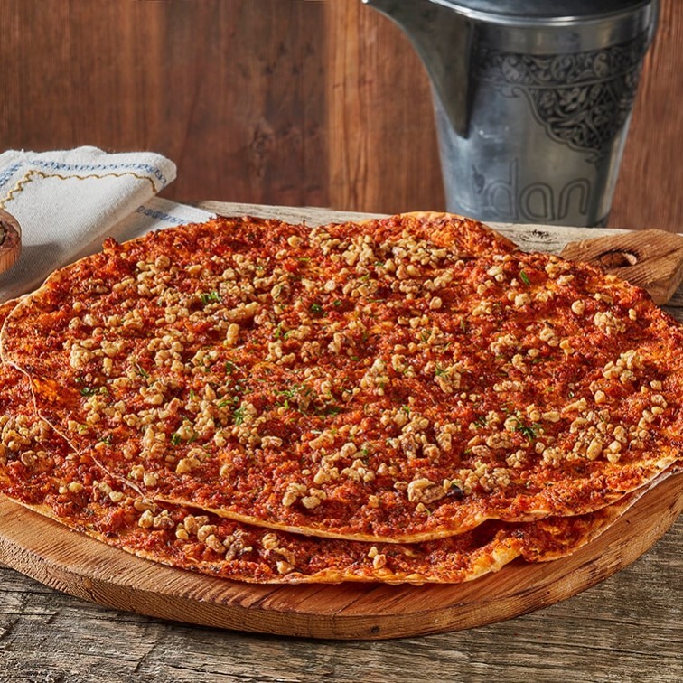 Cevizli Lahmacun