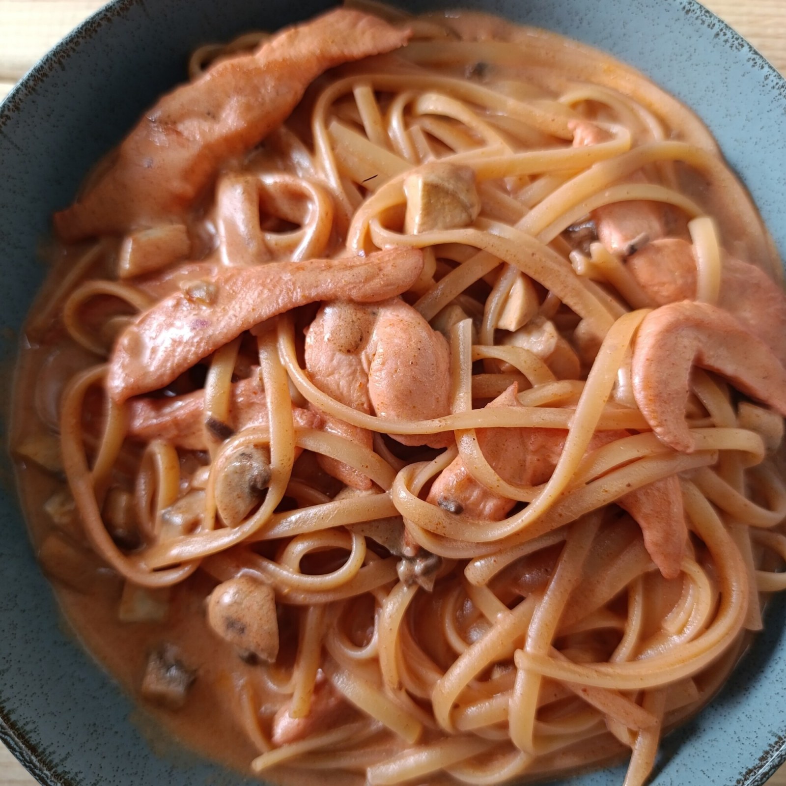 Mexica Mantarlı Tavuklu Linguine
