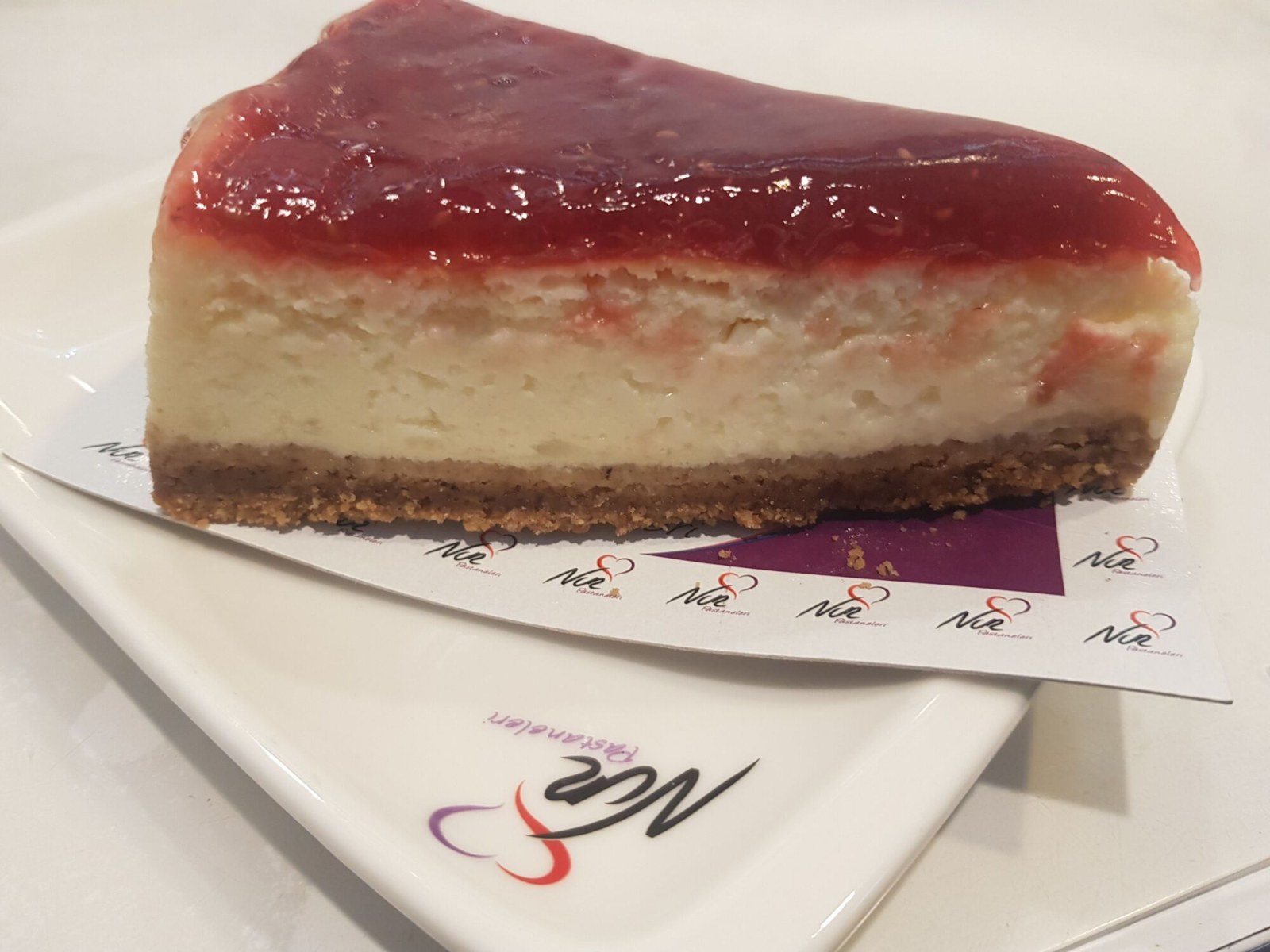 Frambuazlı Cheesecake