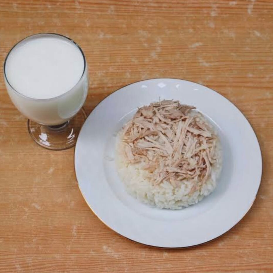 Sporcu Menü (Bol Tavuklu Pilav ) + (270 ml) Ayran