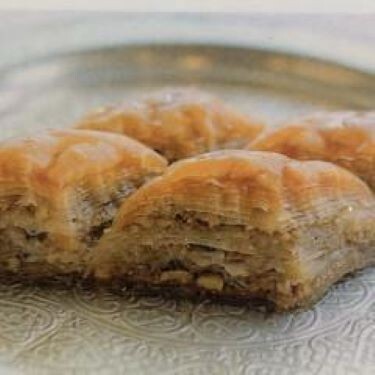 Cevizli Ev Baklavası (1 kg)