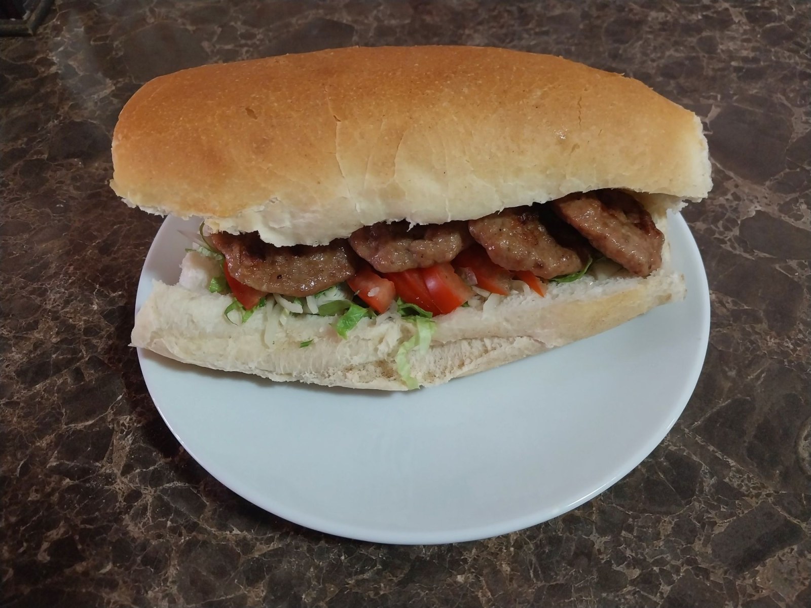 Ekmek Arası Köfte