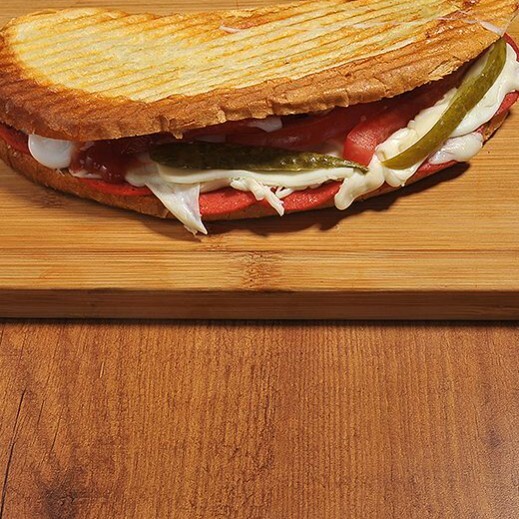 Ayvalık Tost Menü