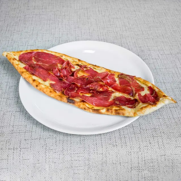 Pastırmalı Pide+Sütaş Ayran+Salata