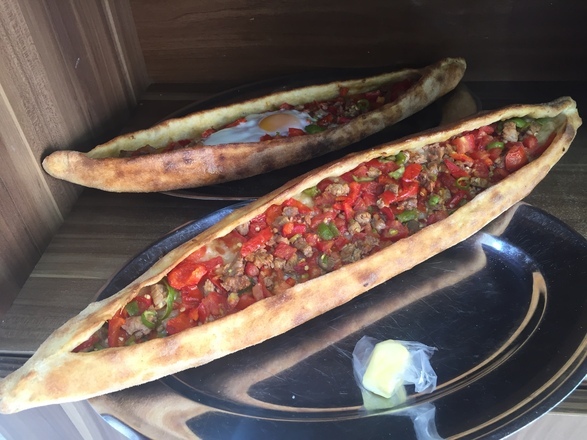 Kuşbaşılı Pide (Açık)