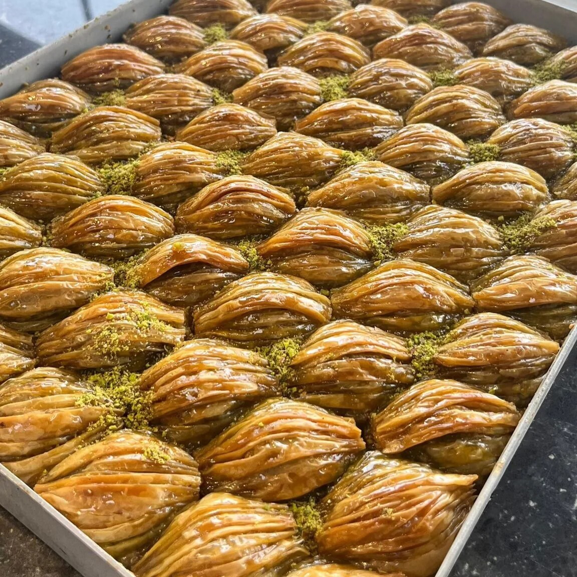 Antep Fıstıklı Midye (1 kg)