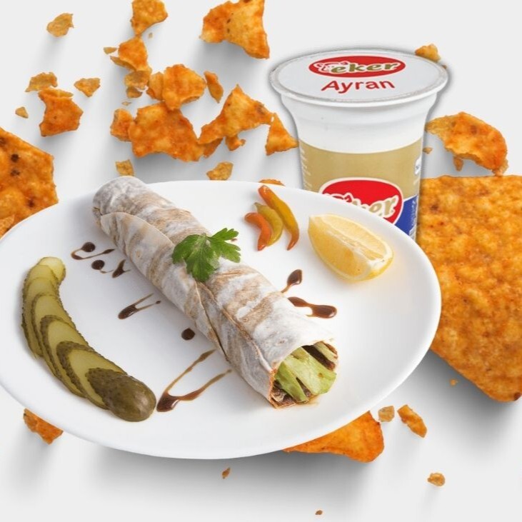 Doritoslu Çiğ Köfte Dürüm + Ayran