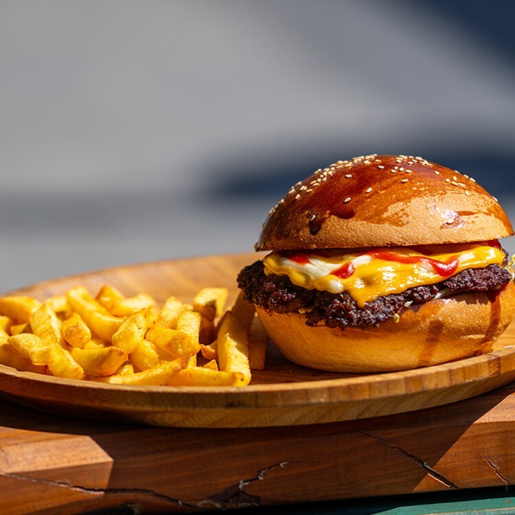 Imperial Burger