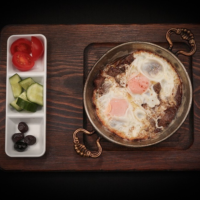 Kavurmalı Yumurta