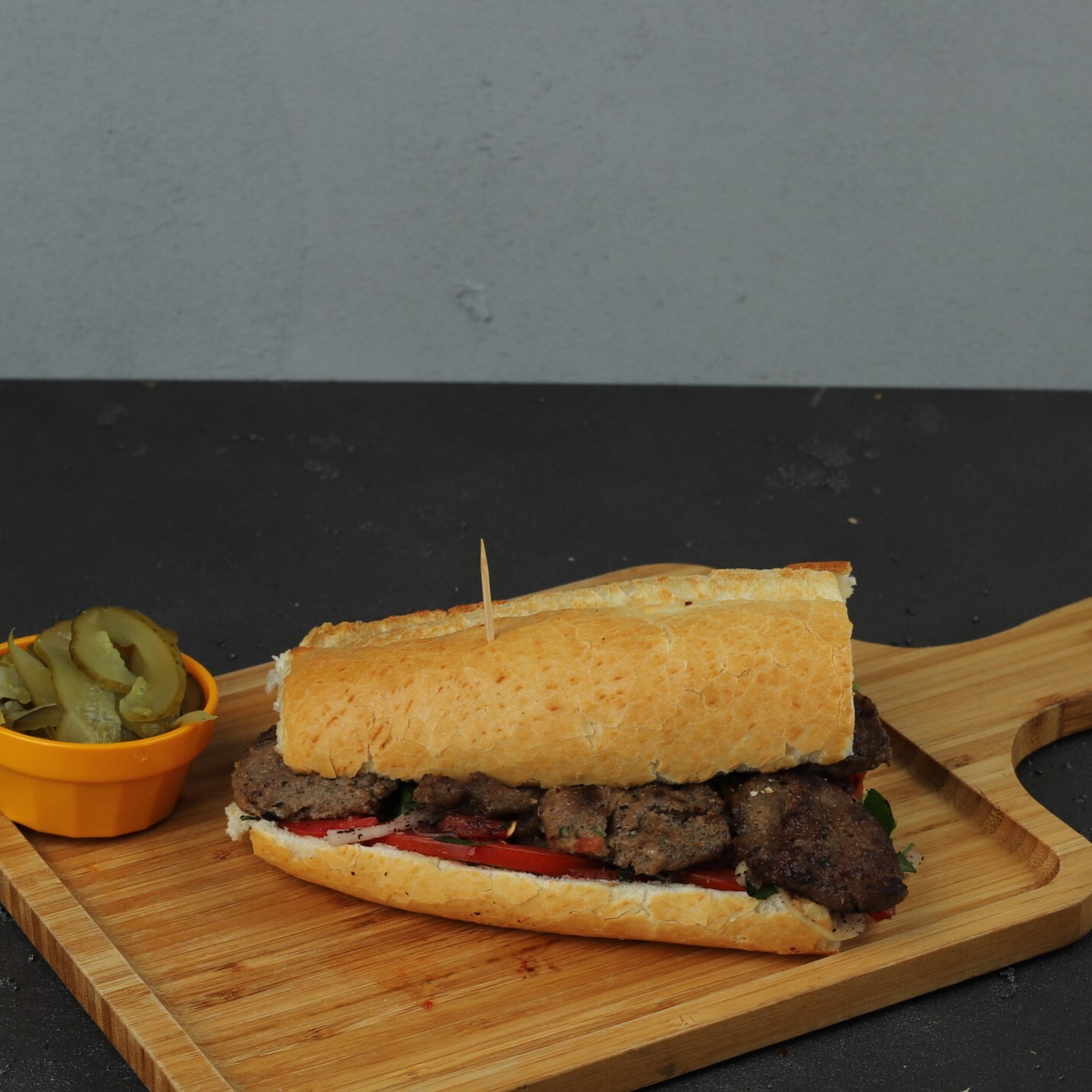 Ekmek Arası Köfte
