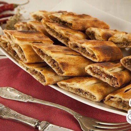 Kıymalı Kır Pidesi