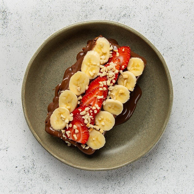 KitKatlı Waffle (987,4 KCal)
