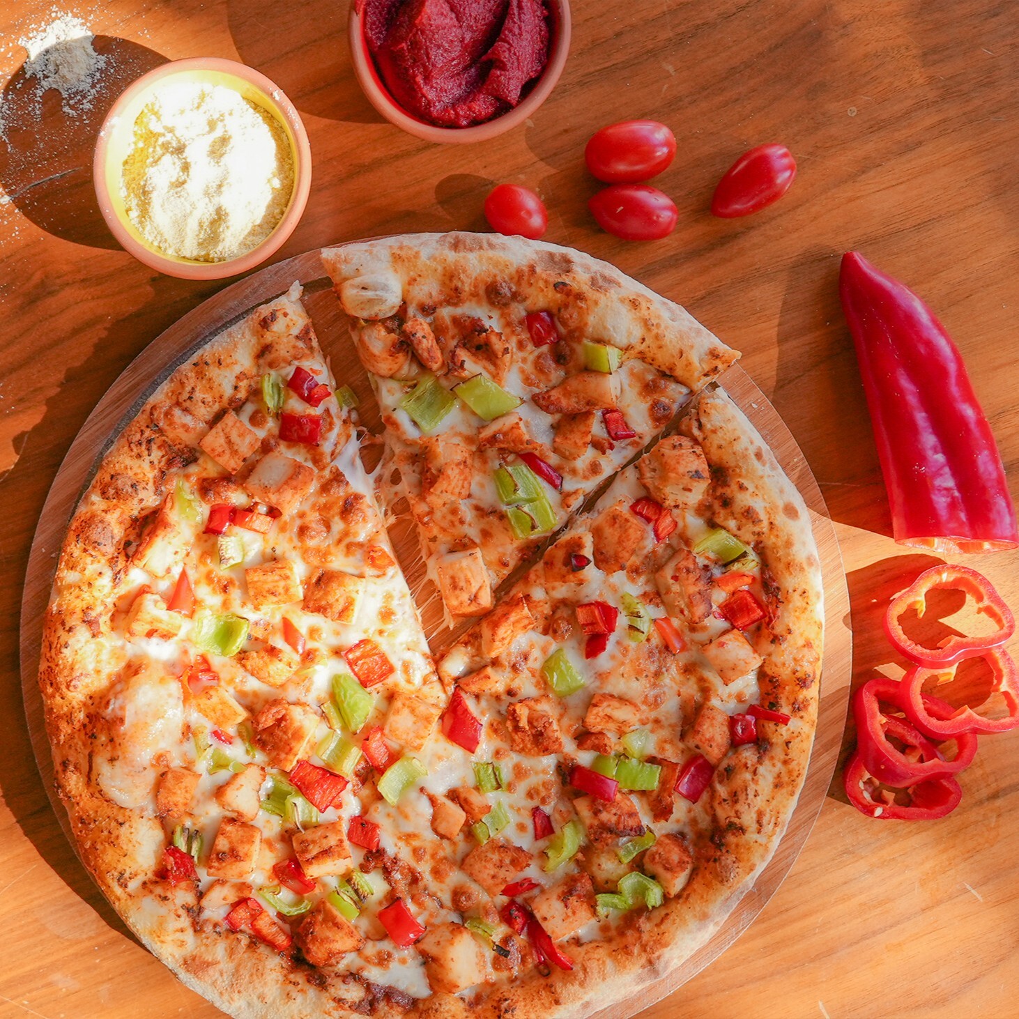 Tavuklu Pizza Menü Orta Boy