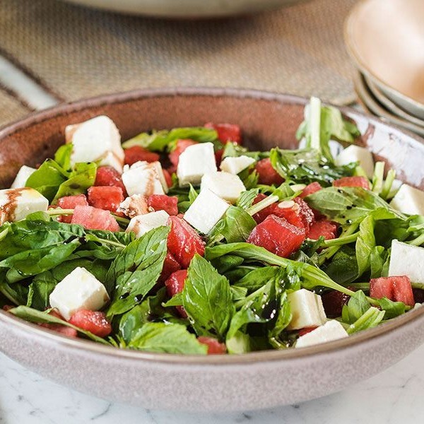 Peynirli salata