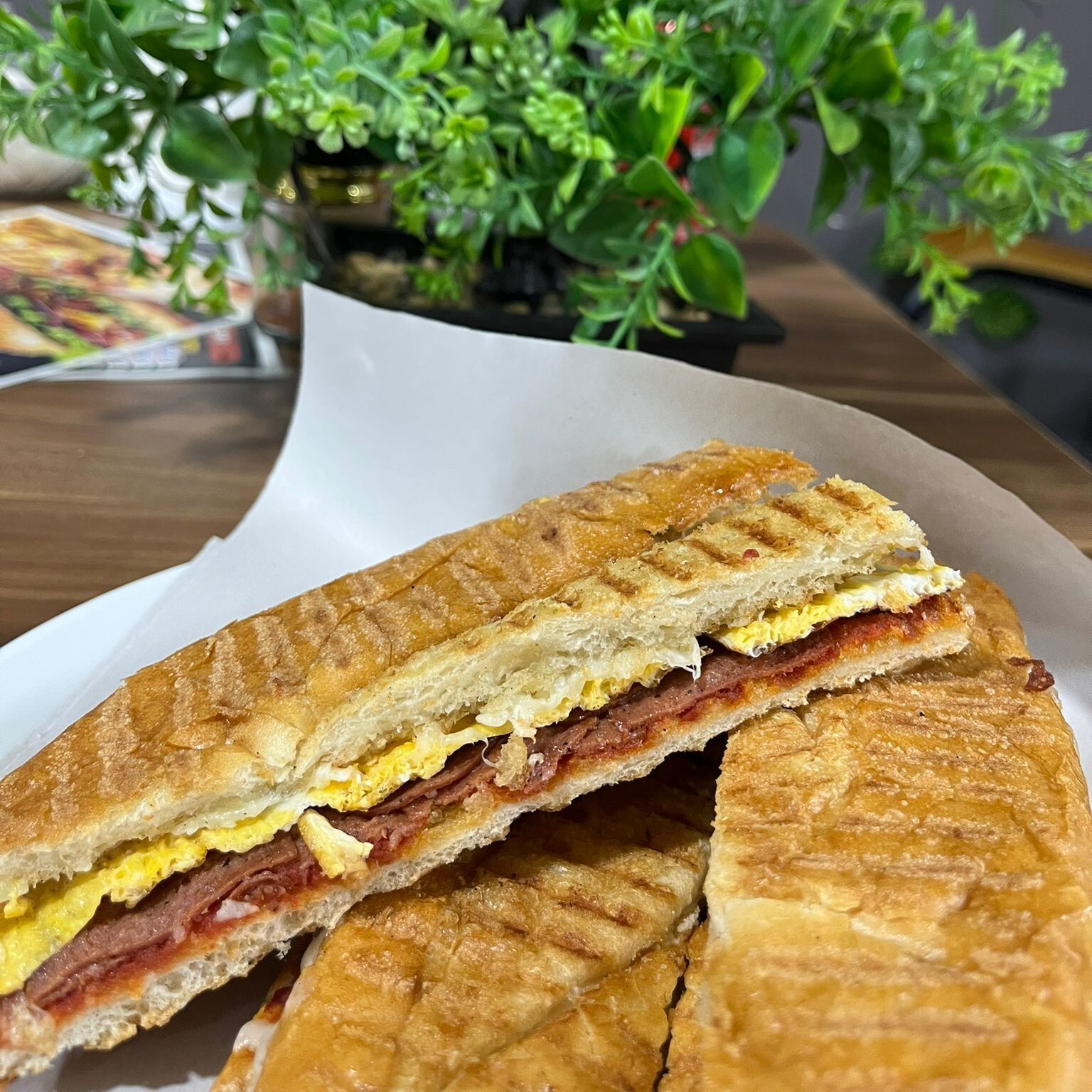 Sucuk Omlet Tost