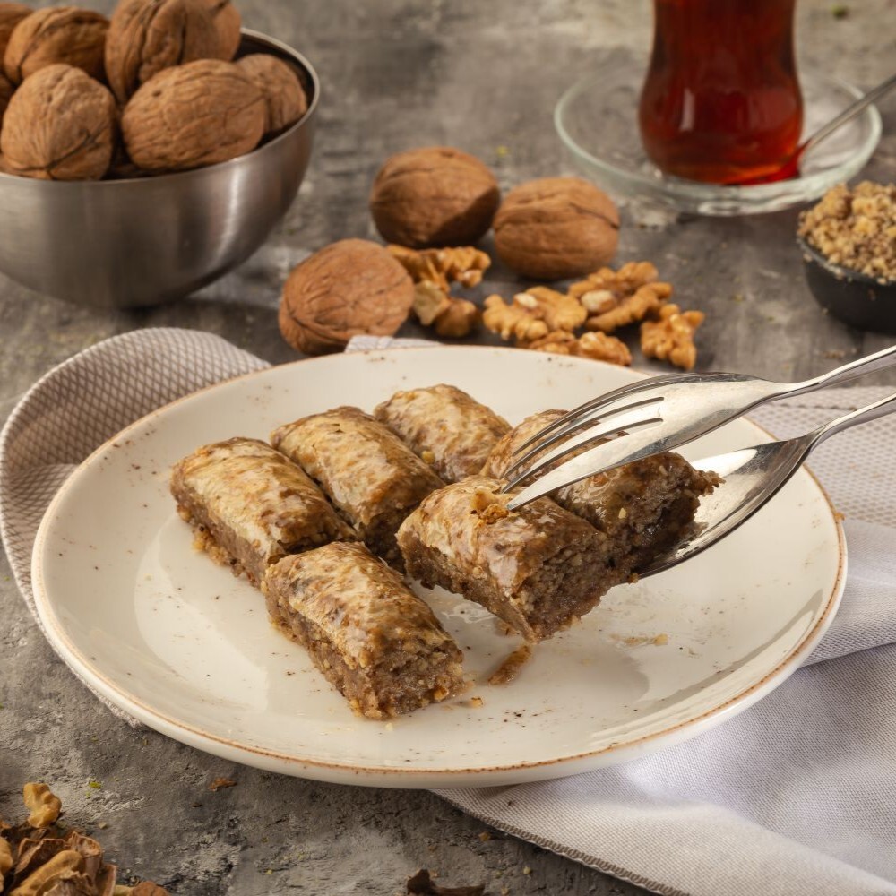 Cevizli köy burması (200 gr.)