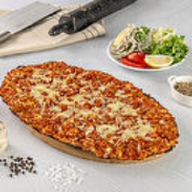 Kaşarlı Lahmacun