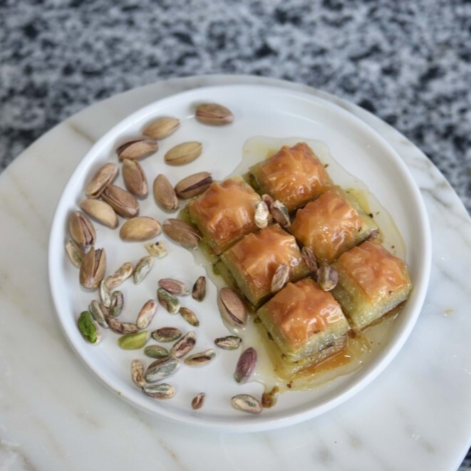Fıstıklı Özel Baklava (1 kg)