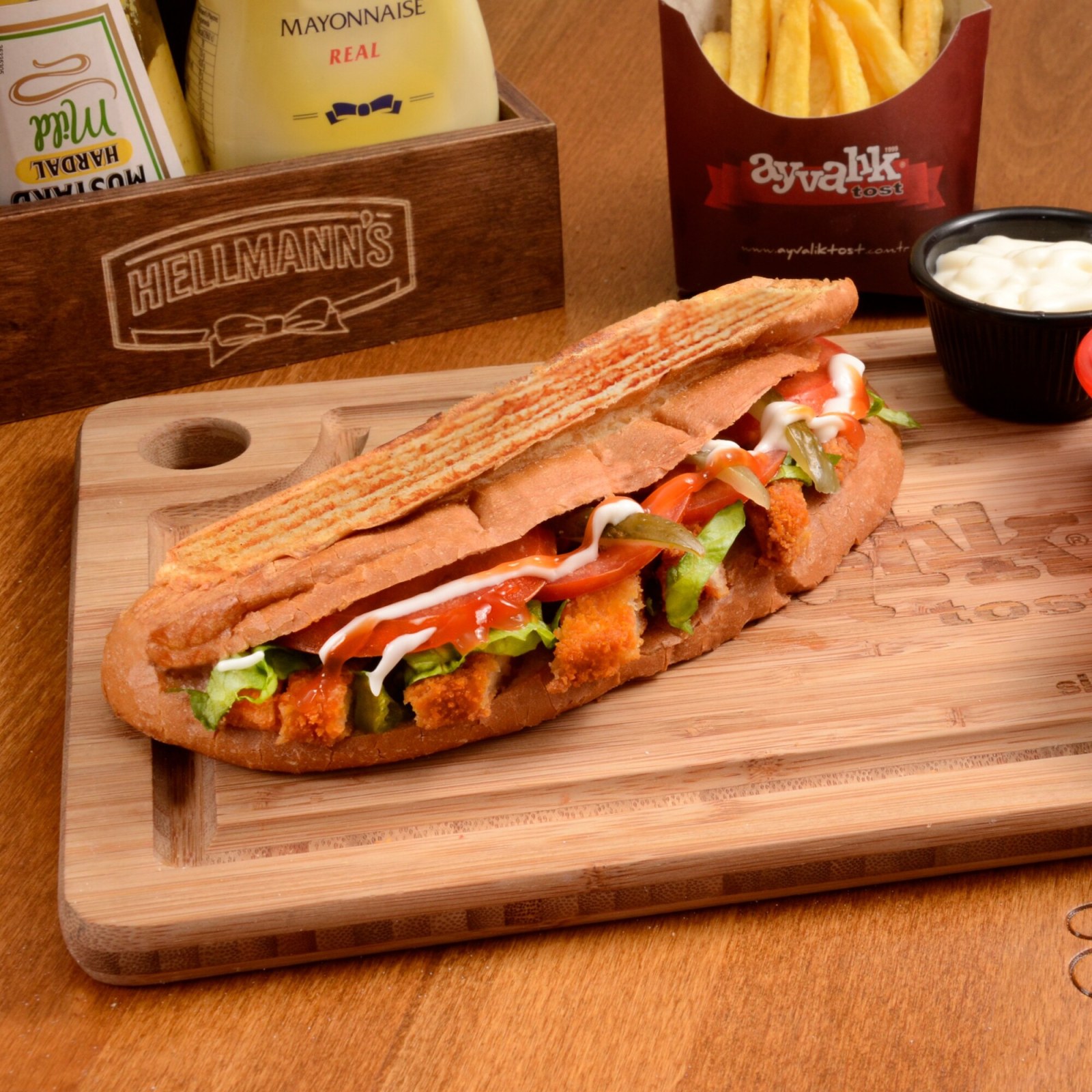Tavuk Şnitzelli Tost