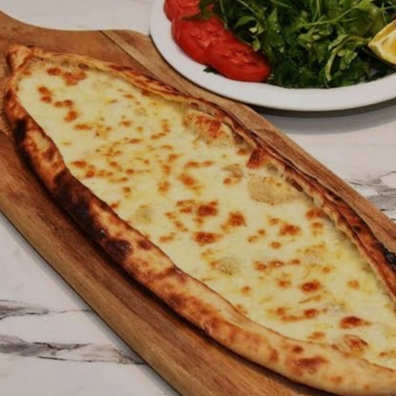 Kaşarlı Pide