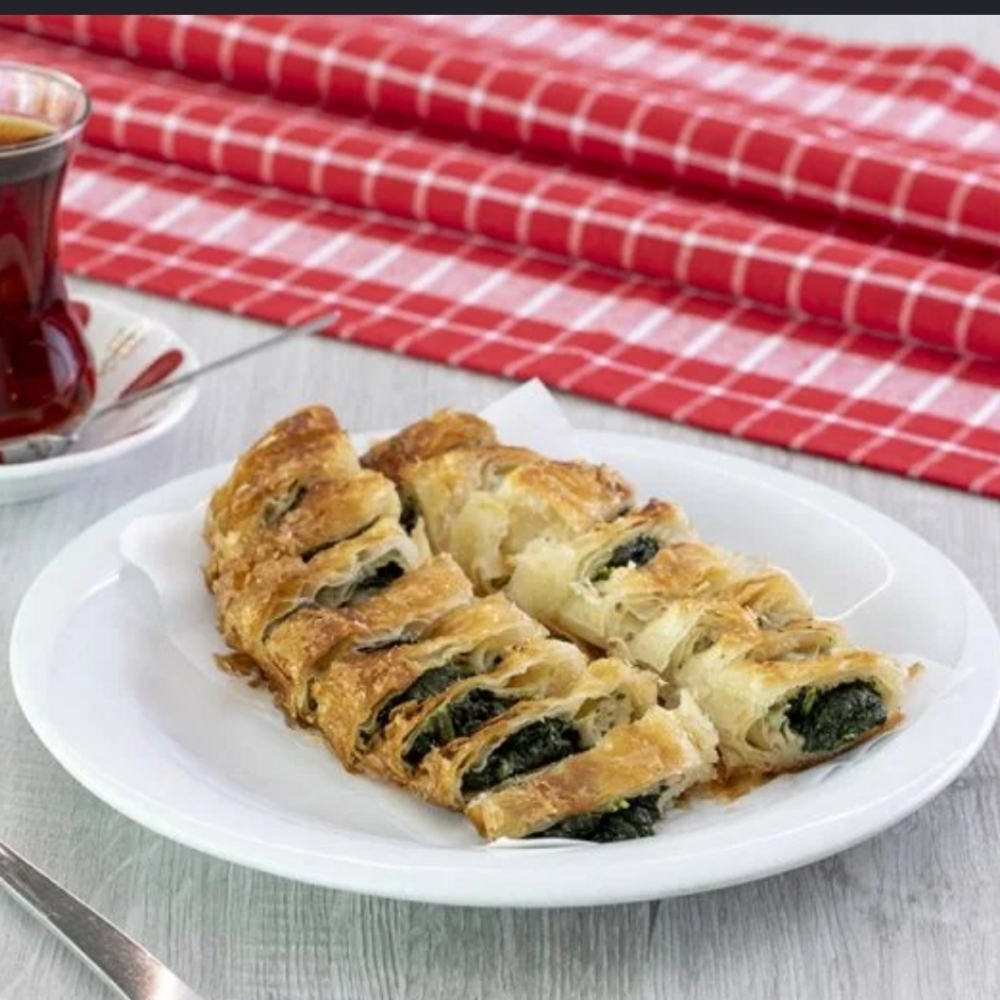 Ispanaklı Börek