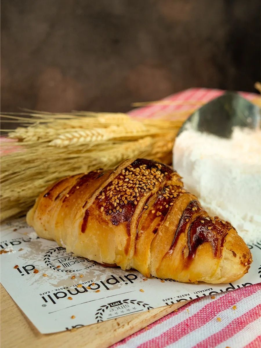 Zeytinli Poğaça