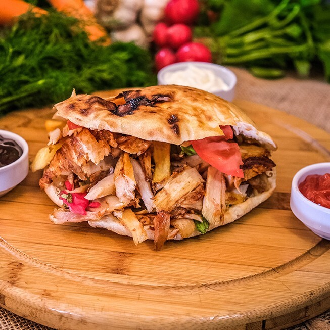 Tombik Ekmek Arası Tavuk Döner (80 gr)