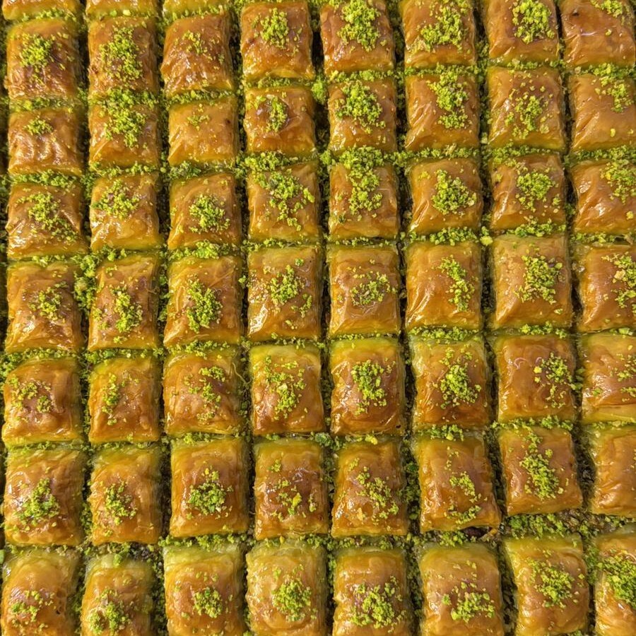 Özel Dilim Cevizli Baklava