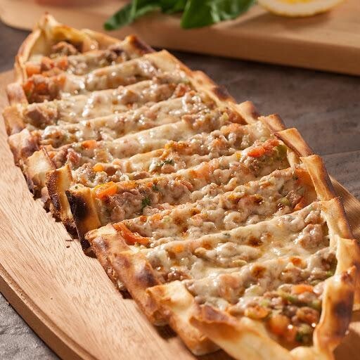 Kuşbaşılı Mevlana Pide