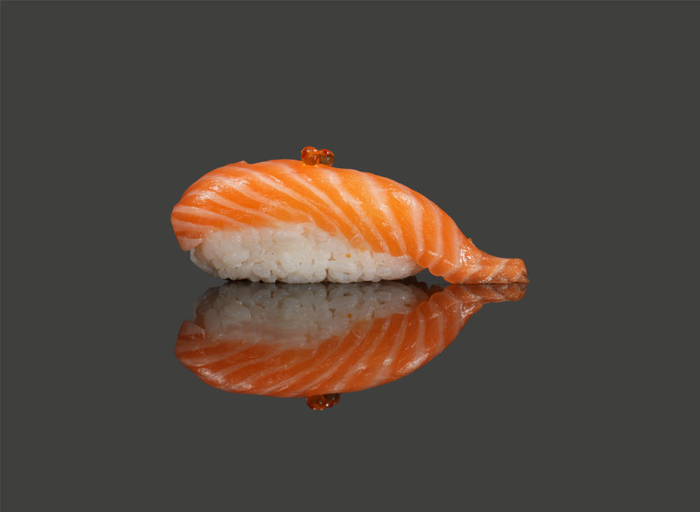 Salmon Nigiri (2 Pcs.)