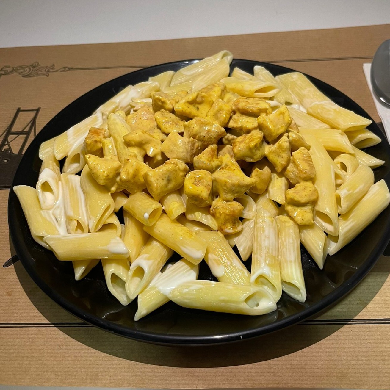 Körili Tavuklu Penne Makarna