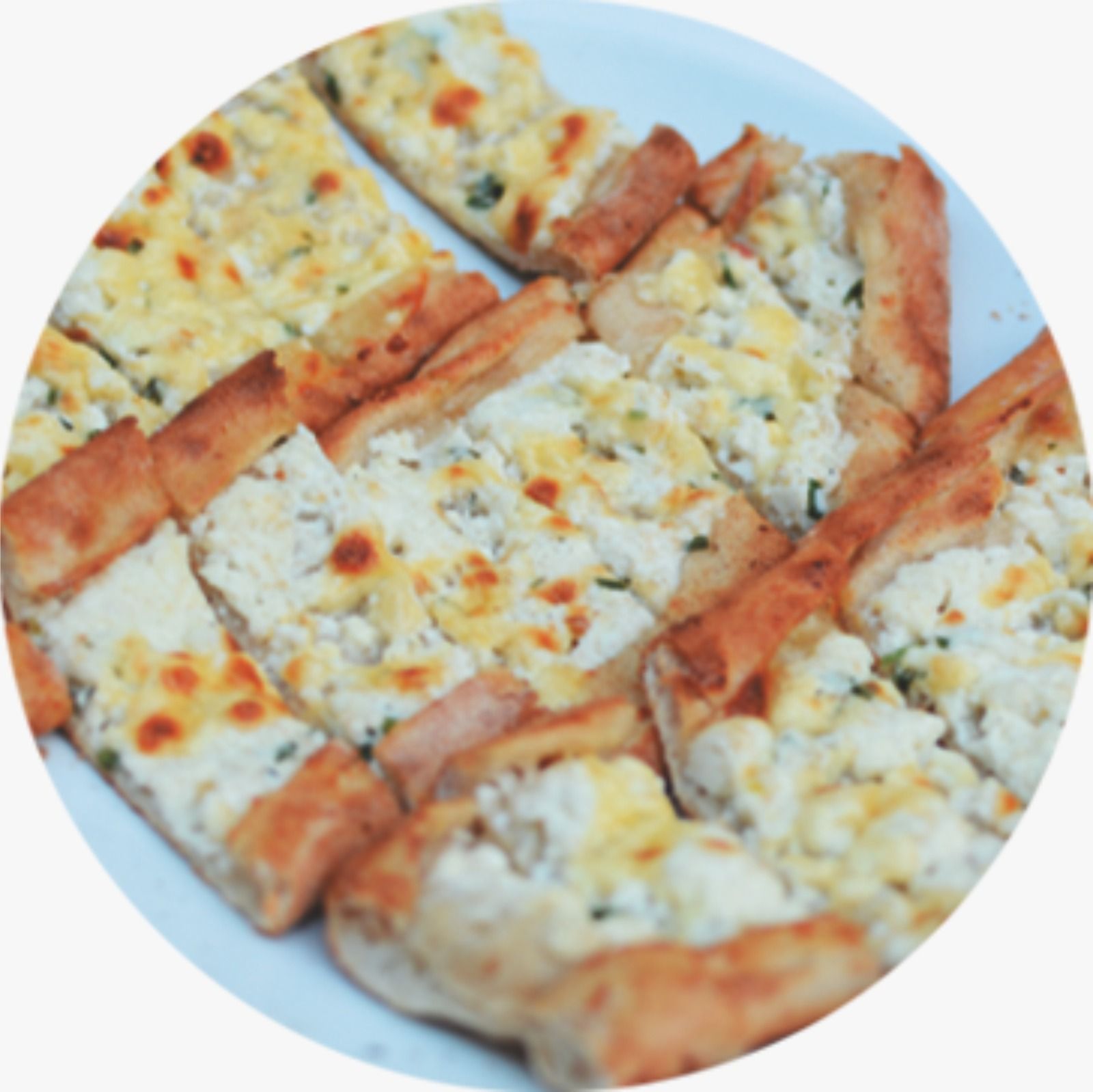 Peynirli Sebzeli Pide